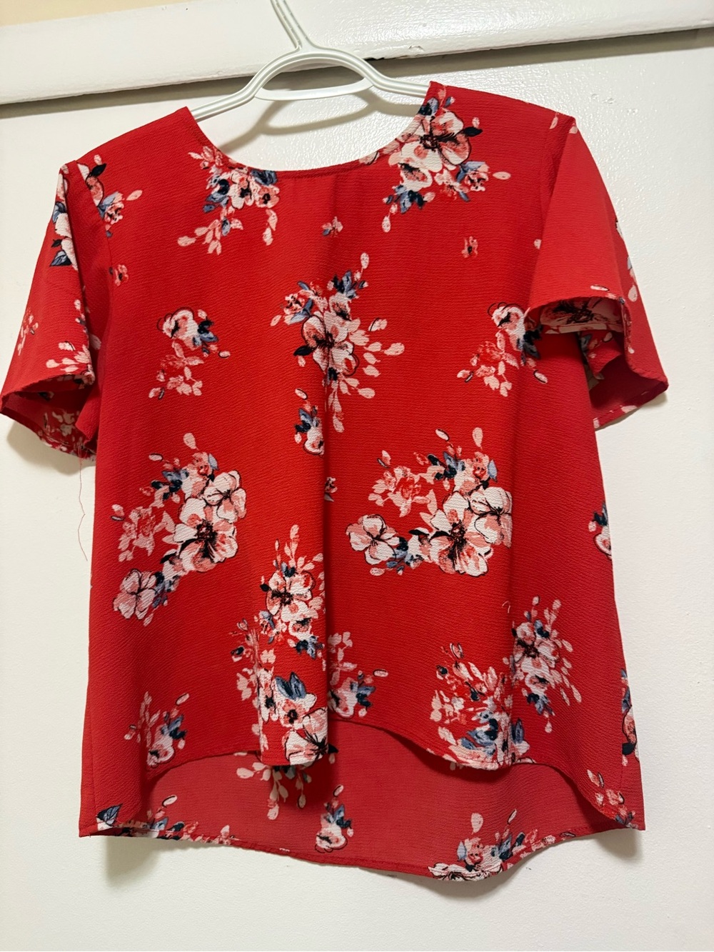 Rewind Red Floral Short Sleeve Blouse with Pink & Navy Accents